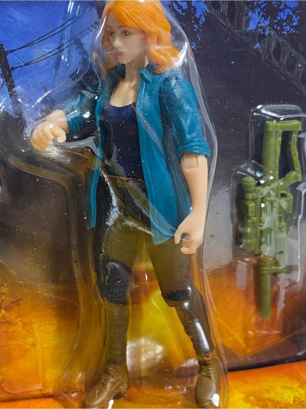 JURASSIC WORLD DOMINION CLAIRE &DILOPHOSAURUS 2021